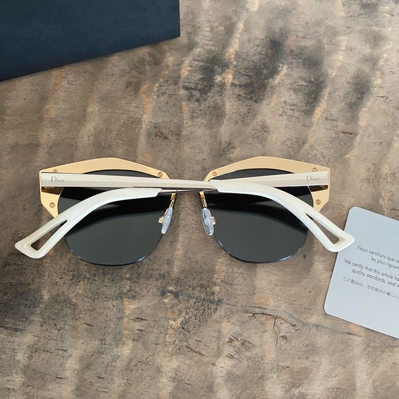 Dior Cat-Eye Mirrored Sunglasses - Picture 7 of 8